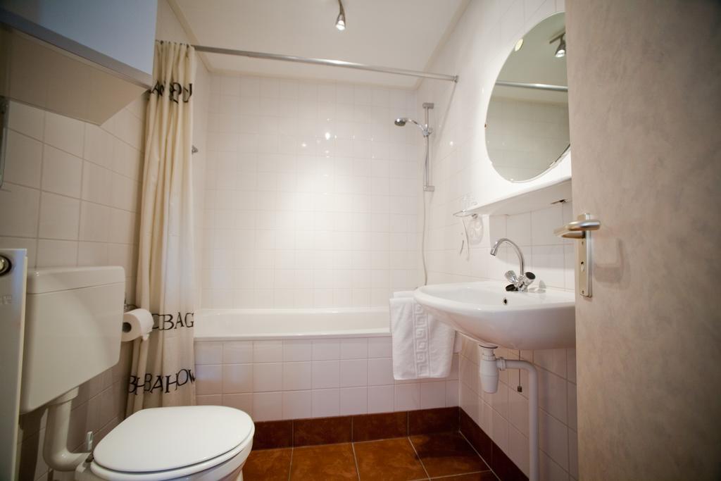 Hanzehuis Appartementen Ставорен Екстериор снимка