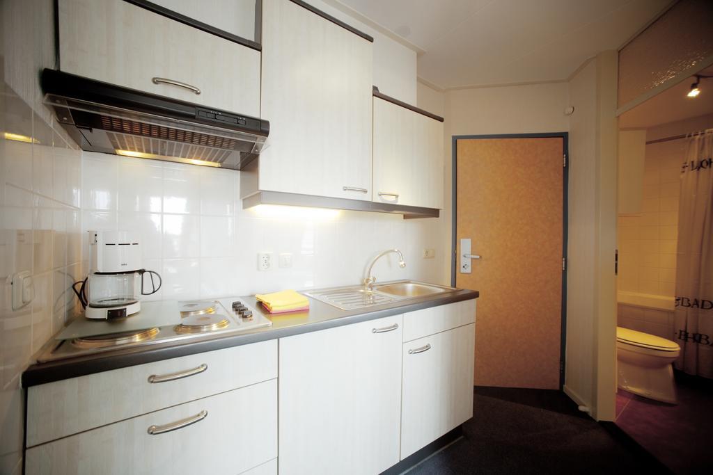 Hanzehuis Appartementen Ставорен Екстериор снимка